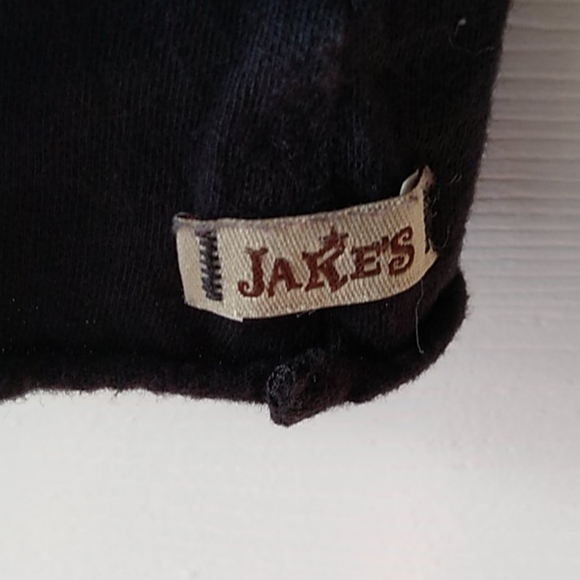 Jake's Black Heart Angel Wings Embellished Tee - Picture 3 of 4